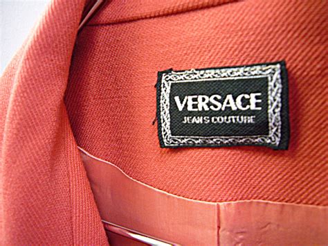 versace clothing tag